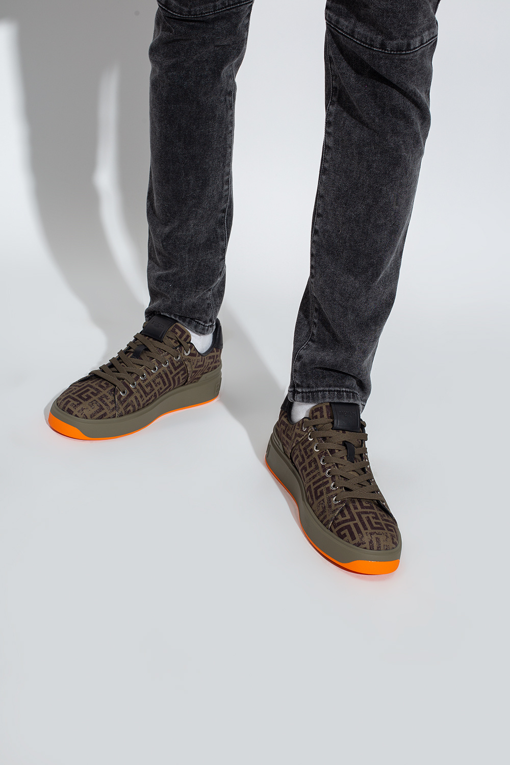 Balmain Court Sneakers - SchaferandweinerShops GB - Court